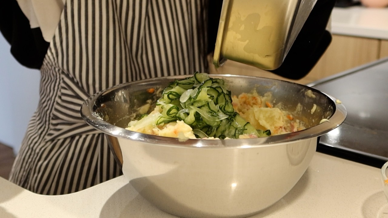 벚꽃 구경하고 요리하는 일상 vlog | 보드카 소스 파스타, 감자 샐러드 만들고 머리핀 쇼핑 | 밴쿠버 아일랜드 | 캐나다 브이로그 🇨🇦