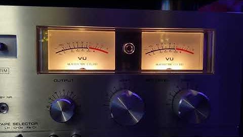 Akai GXC-725D VU Meters