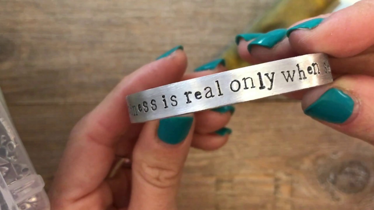 Incisione Fatta A Mano Personalizzata Bracciale In Alluminio Youtube