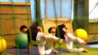 20110214 強化トレ中の細山田＆松下２