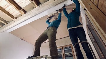 Renovation: timber ceiling started!