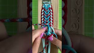 Palm Beach Paracord Knot by Barbara Schwarz | Quick tutorial