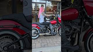 Candy little girl ? 2020 H-D StreetBob kustom 6k mi $12,899. ship Nationwide THECHOPPERGALLERY.COM