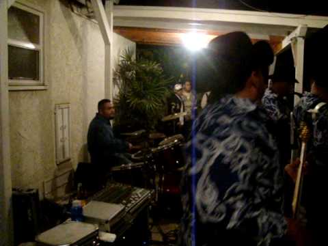Jason Vazquez en south ate con un grupillo El Bale...