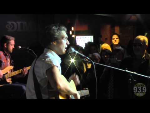 93.9 Live River Session: Paolo Nutini - Looking For Something