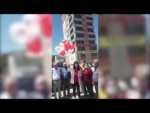 CHP’de bu kez AK Parti önünde balon uçurarak sordu