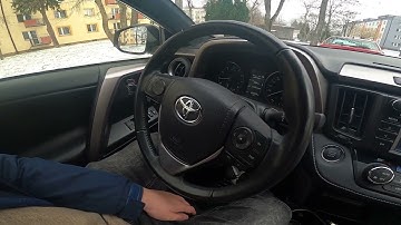 How to Enable or Disable Hazard Lights in Toyota RAV 4 IV (2013 - 2018) - Use Emergency Lights