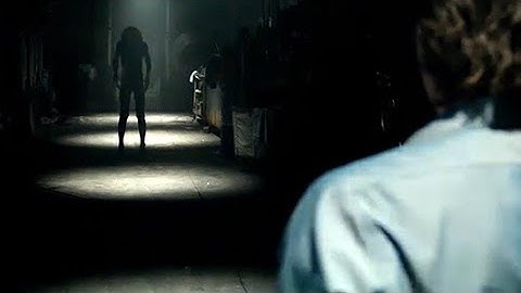 Thumbnail of Lights out Movie horror Scene