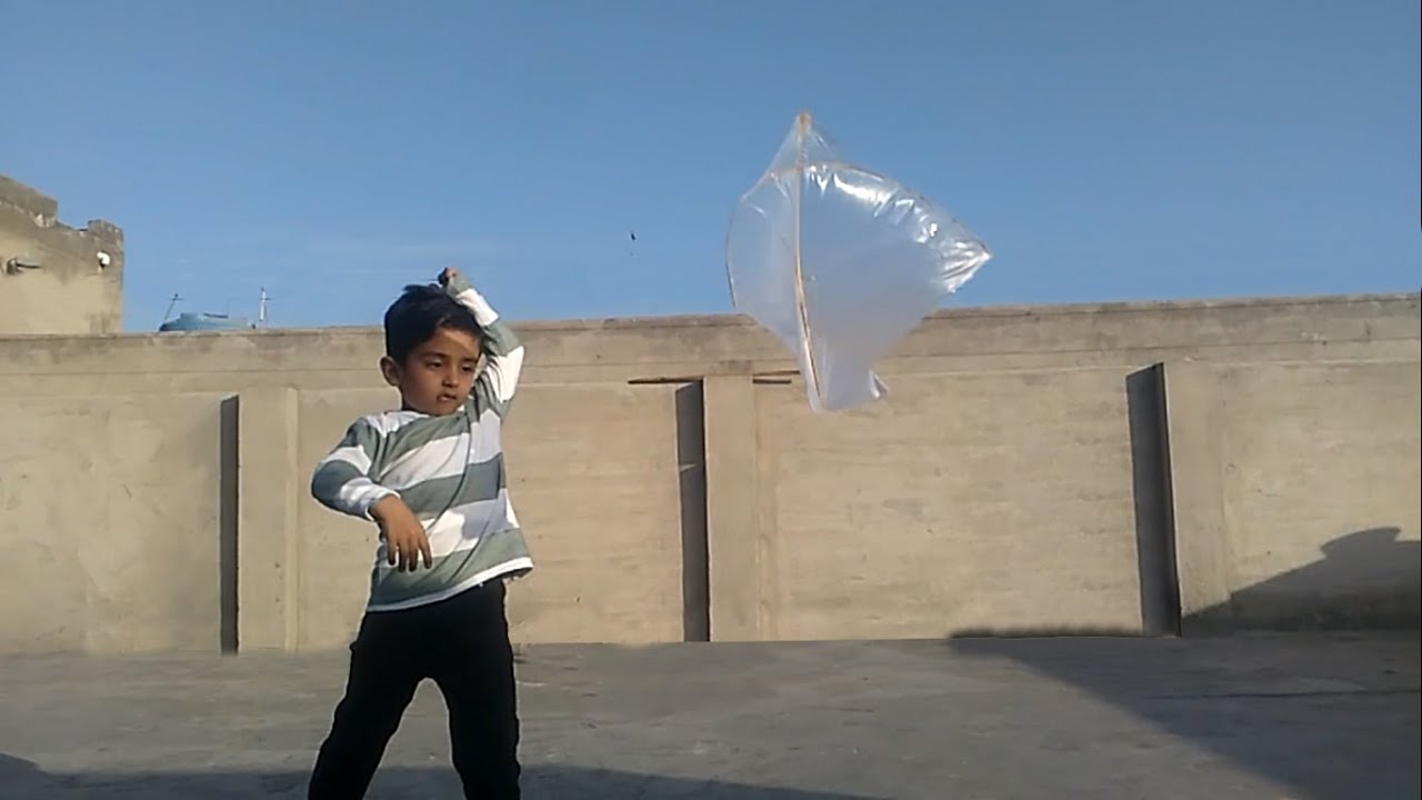 Download Kites flying by Chhotu Ustad when 3 years old  - kite competition by kids - pipacombate -Kids Kite
