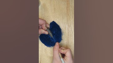 Blue Thread Cutting #oddlysatisfying #satisfyingvideo #threadcutting #satisfying #asmrcommunity#asmr