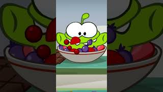 🍓🍇Om Nom Loves Berries! Om Nom Hates Cheese🧀 #learnwithomnom #omnomlovesfood #omnom #cartoon