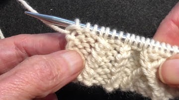 Twisted Stitches - Bavarian / Traveling