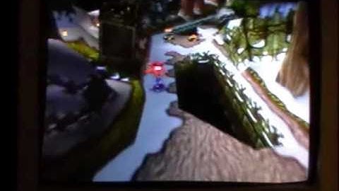 Crash Bandicoot -Cortex Strikes Back- 100% Part 22-Diggin