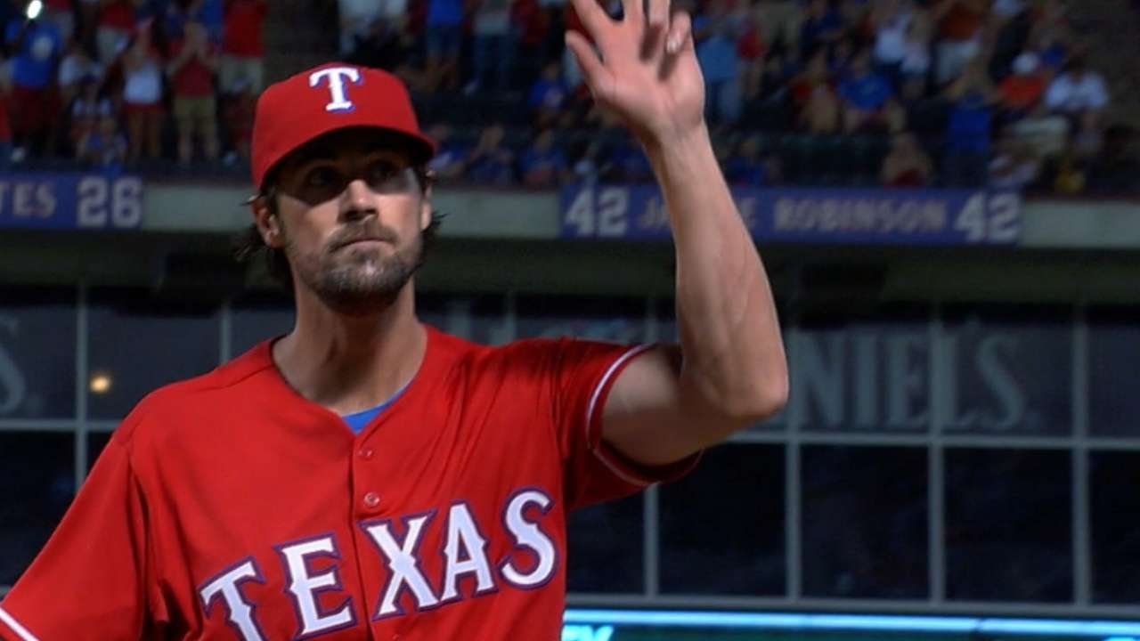Rangers' Cole Hamels: Strikes out seven in win Tuesday