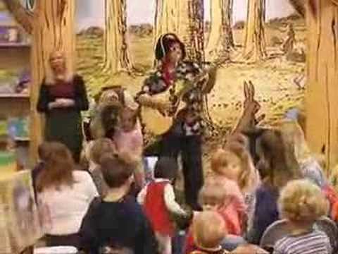 JULES Music 4 Kids-Pirate Ship Song "Live @ BARNES...