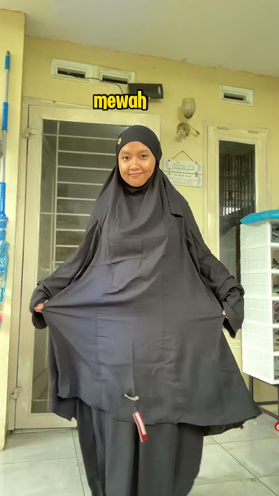 Packed in a beautiful bag, the mukena gamis veil can be removed and put on #mukena #mukenagamis #...