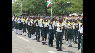 Défilé y'urwaruka rw'aba adventiste mu birori vyo guhimbaza imyaka 58 iheze Uburundi bwikukiye