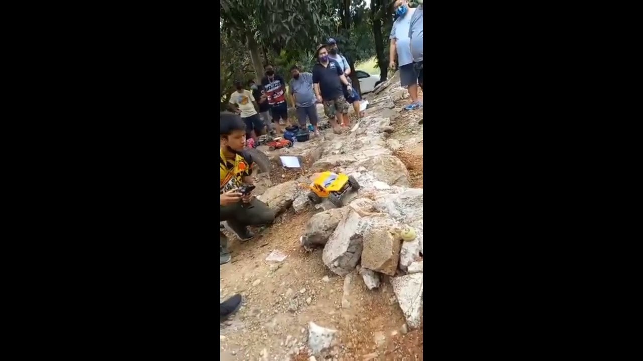 Rc Crawler Philippines , TnT comp, Arlan dela cruz 2nd place using belly dragger Pro Build