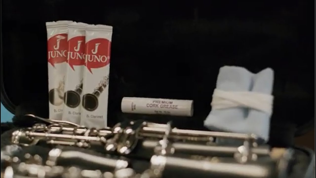 What Comes With an Instrument Rental?