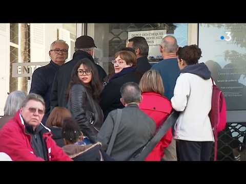 Limoges : embouteillages devant le centre des impôts