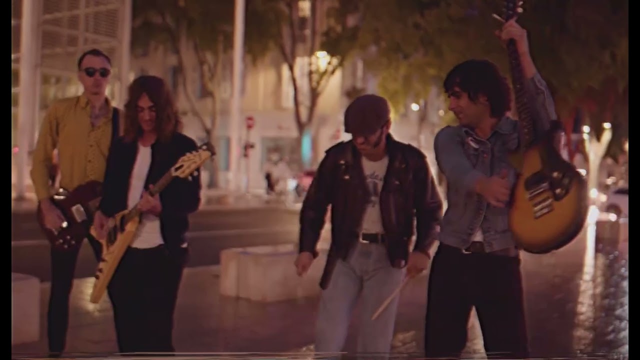 Watch LES LULLIES "Dernier Soir" (Official Music Video) on YouTube Watch LES LULLIES "Dernier Soir" (Official Music Video) on YouTube