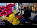 Me para en la carretera y ME PIDE MI MOTO | Capítulo 3 | Vik Moto