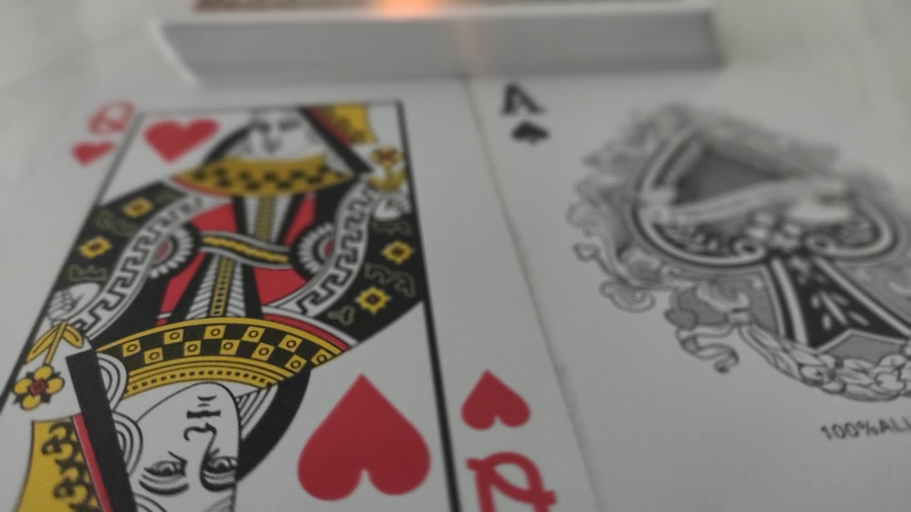 Есть ли будущее у Дамы ♥️с Крестовым♣️⁉️💣💔🤕🥵😰❌🔒гадание для мужчин🔮