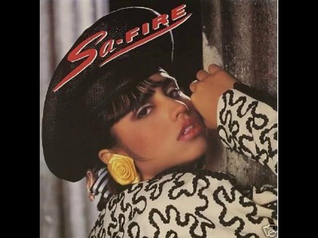 Assista a Sa-Fire - Don’t Break My Heart (Extended Hot Club Mix) no YouTube Assista a Sa-Fire - Don’t Break My Heart (Extended Hot Club Mix) no YouTube