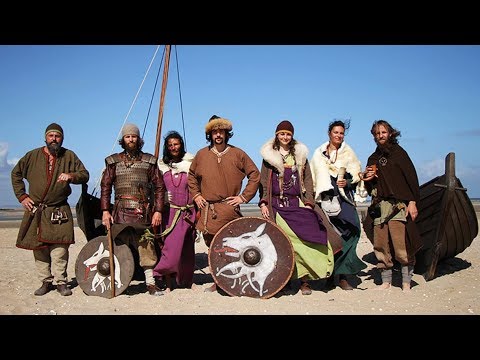 Le clan Garewal, une famille de Normands passionnés par les Vikings - Feuilleton
