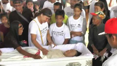 In loving memory of LETICIA VILLANUEVA RAMOS (Part...