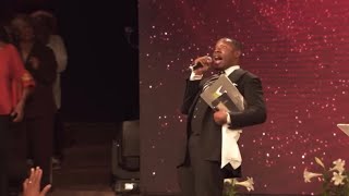 Pastor Reginald Sharpe Preaching Like a Mad Man at Fellowship Chicago! PRAISE BREAK
