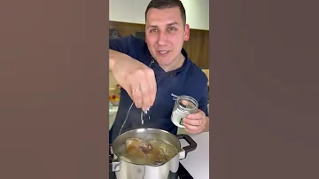 Деликатес из САМОГО ДЕШЕВОГО МЯСА! Рулька в глазури - пальчики оближешь!