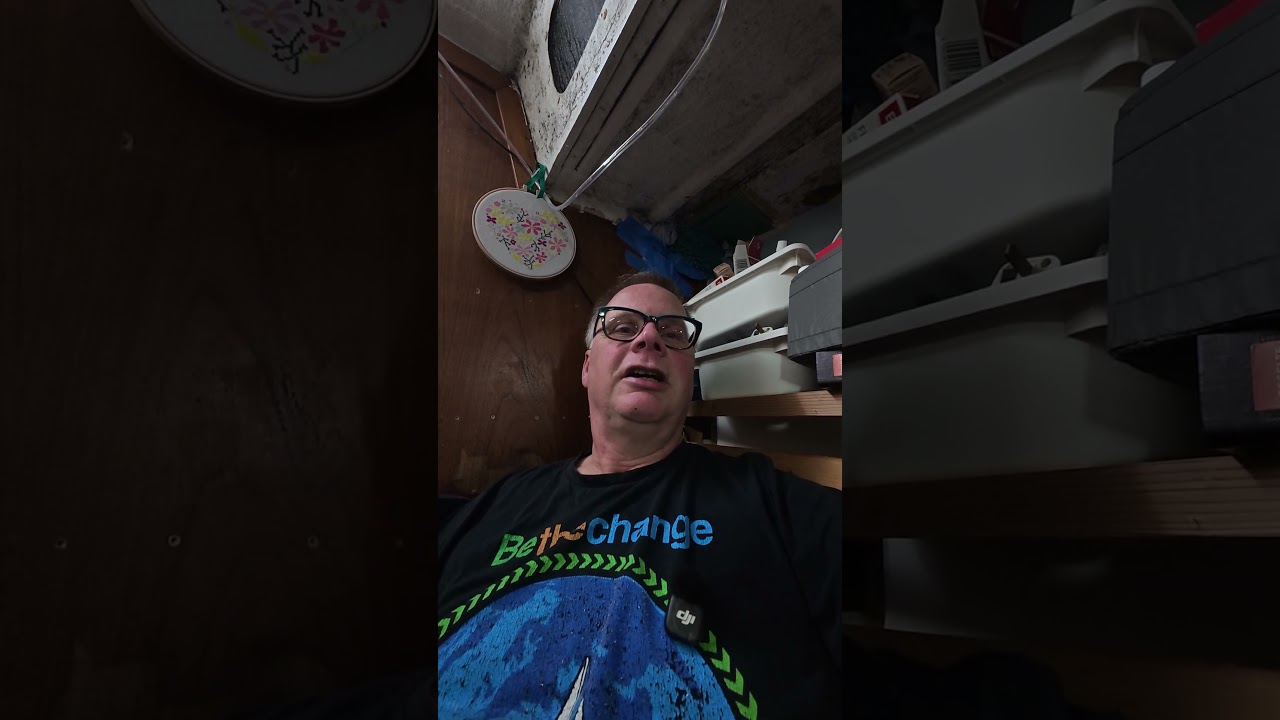 ⁣Overheated boat, making plans, thinking of the people of Iran & rest of the Middle East #BoatLife