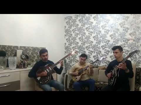 Gitar dersimizdən  Məllimimiz: Mehdi Berdeli telebeleri Medet Behruzoglu ve Sahil Seferov texniki me