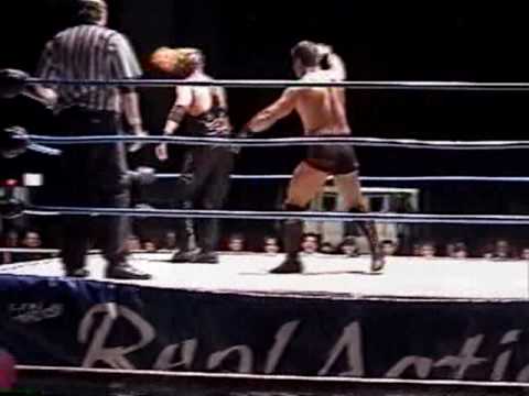 "Kowboy" Mike Hughes vs "The Natural" Bobby Rude (...