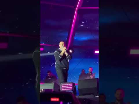 عمرو دياب انتي لسه زي ماأنتي حفلة المنارة 2022