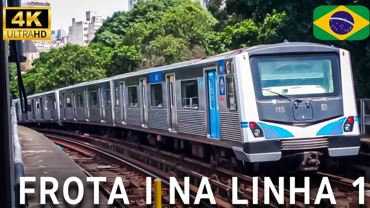 Trem da frota i em operação pela linha 1 azul