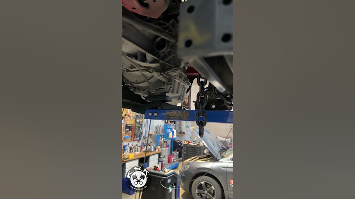 Werkzeug das uns das Leben erleichtert! Motorstütze. #werkzeug #werkstatt #auto #kfz #autowerkstatt