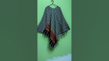 DIY Poncho from an Old Shawl - Stylish & Easy Winter Hack!