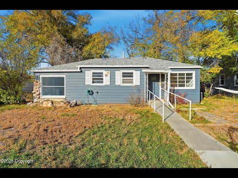 106 Frontier Ave, Newcastle, WY home video tour