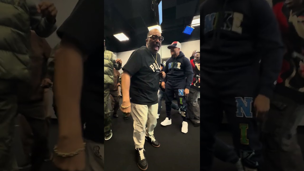 Marvin Sapp Dances To “Never Would Have Made It” Remix With “The Rickey Smiley Morning Show” Team! Marvin Sapp Dances To “Never Would Have Made It” Remix With “The Rickey Smiley Morning Show” Team!