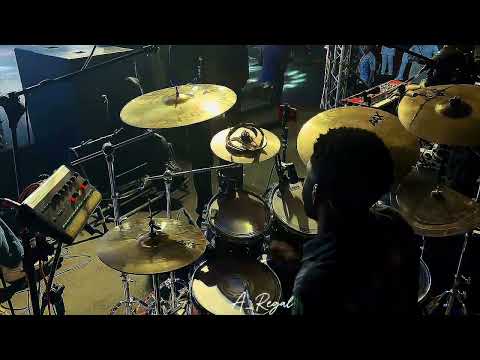 Spontaneous African Praise Medley🔥🔥 with Min@UforoMatthew (Drum Cam) #drummer #africanmusic #praise 