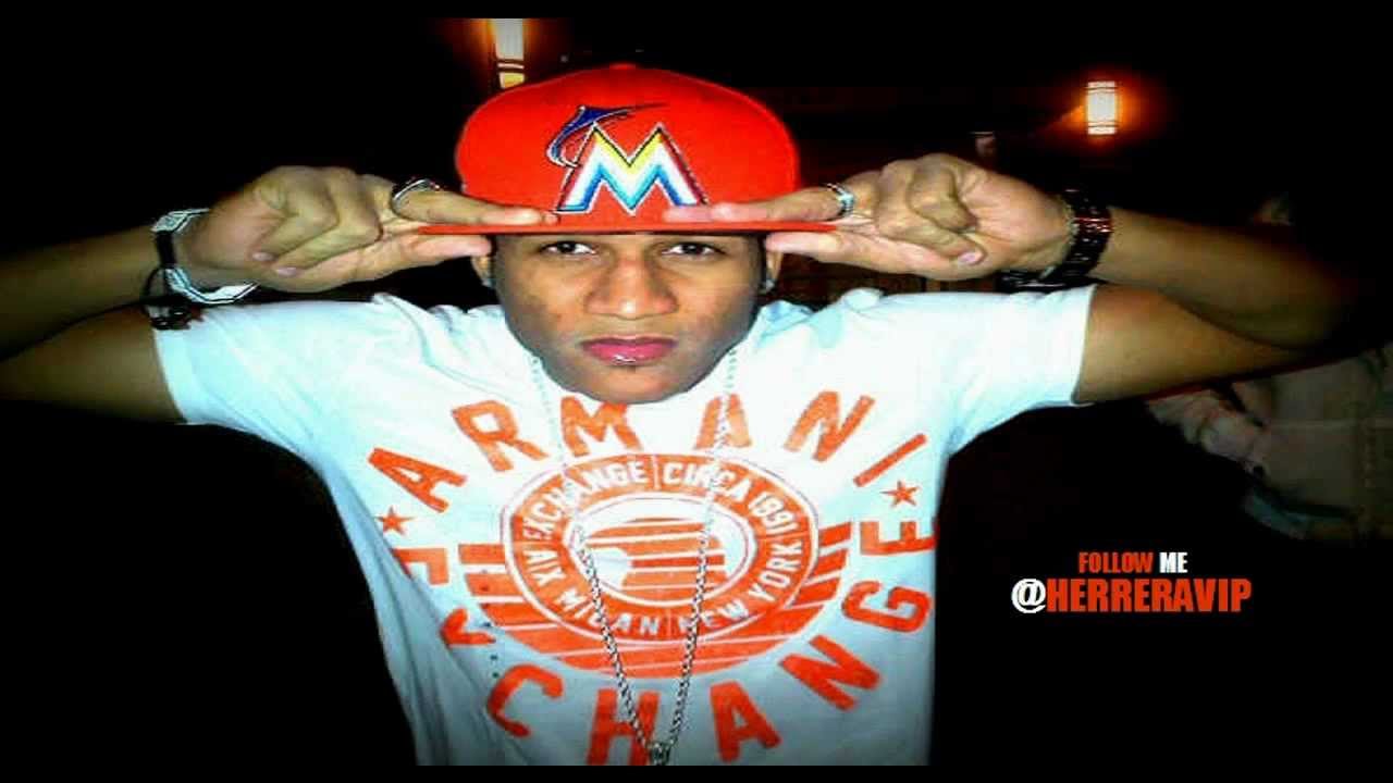 El Alfa - Rita Escapo (Dembow 2012)