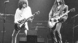 Thin Lizzy - Still In Love With You (Live '79)