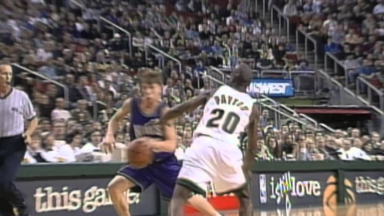 FILE: Jason Williams of the Sacramento Kings during a National