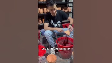 Mr. You introduce glaze making process of Jian Zhan Tea Cup