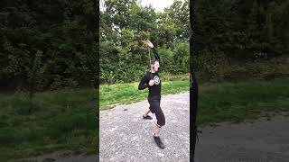 This shoulder mobility exercise is pure gold
The iron wand is a perfect to mobilize your shoulder. Movement is health and those movements with the weight of the iron wand should be part of your functional fitness workouts. We use it in HEMA but would recommend it to all martial artist for a strong an d flexible body.
#exercise #workout #mobility #functionaltraining This shoulder mobility exercise is pure gold