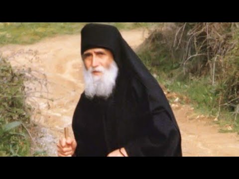 Αν και απρόσκλητος, ο Γέροντας έβλεπε ότι ερχόταν