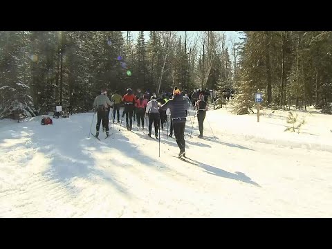 VIDEO: Sleeping Giant Loppet goes ahead