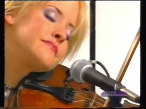 The Chicks, Cowboy Take Me Away live on CMT Showcase
